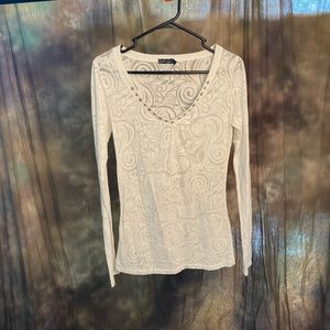 White vintage top with see through designs